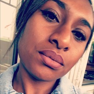 Meet your Posher, Sydney